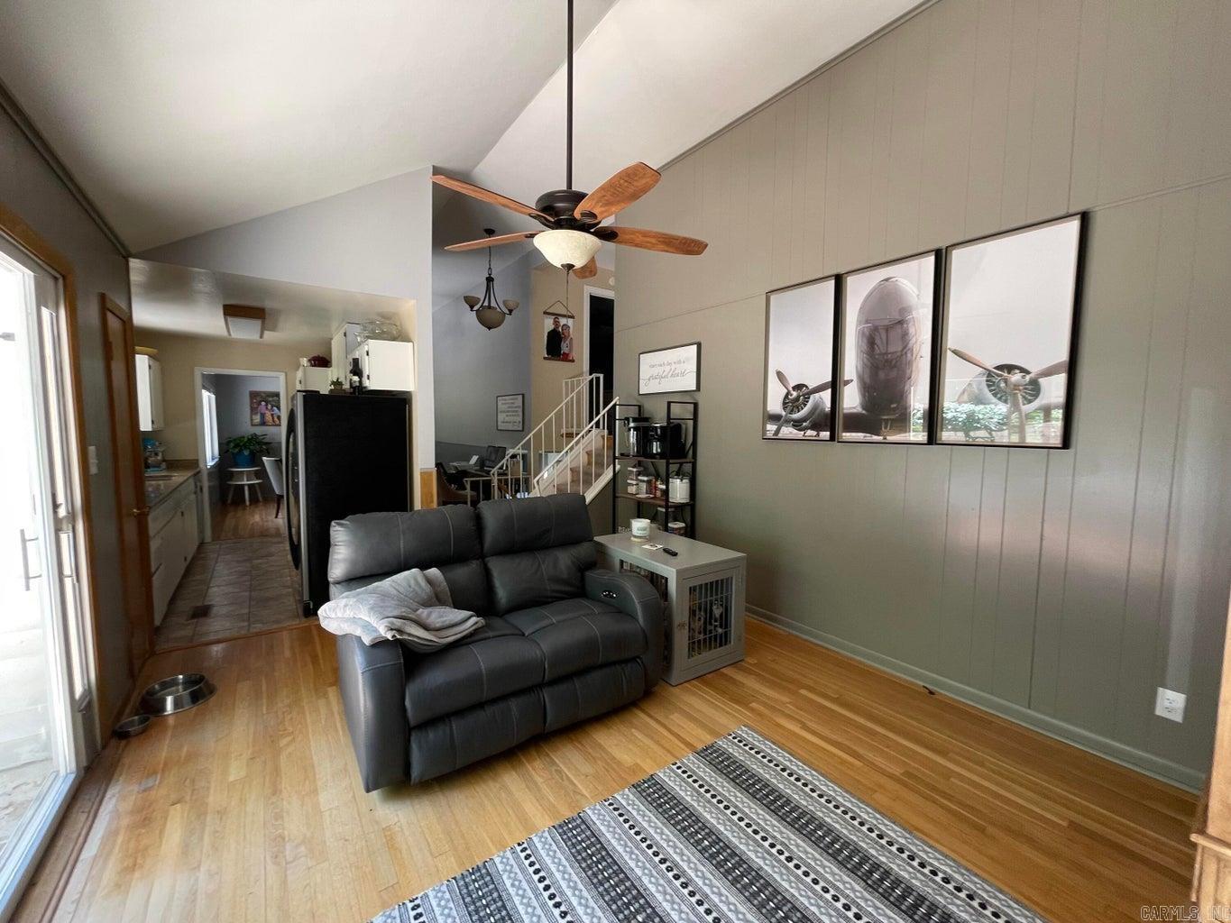WEST LAKE ESTATES - Residential