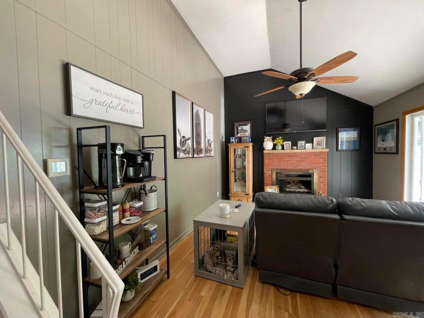 WEST LAKE ESTATES - Residential