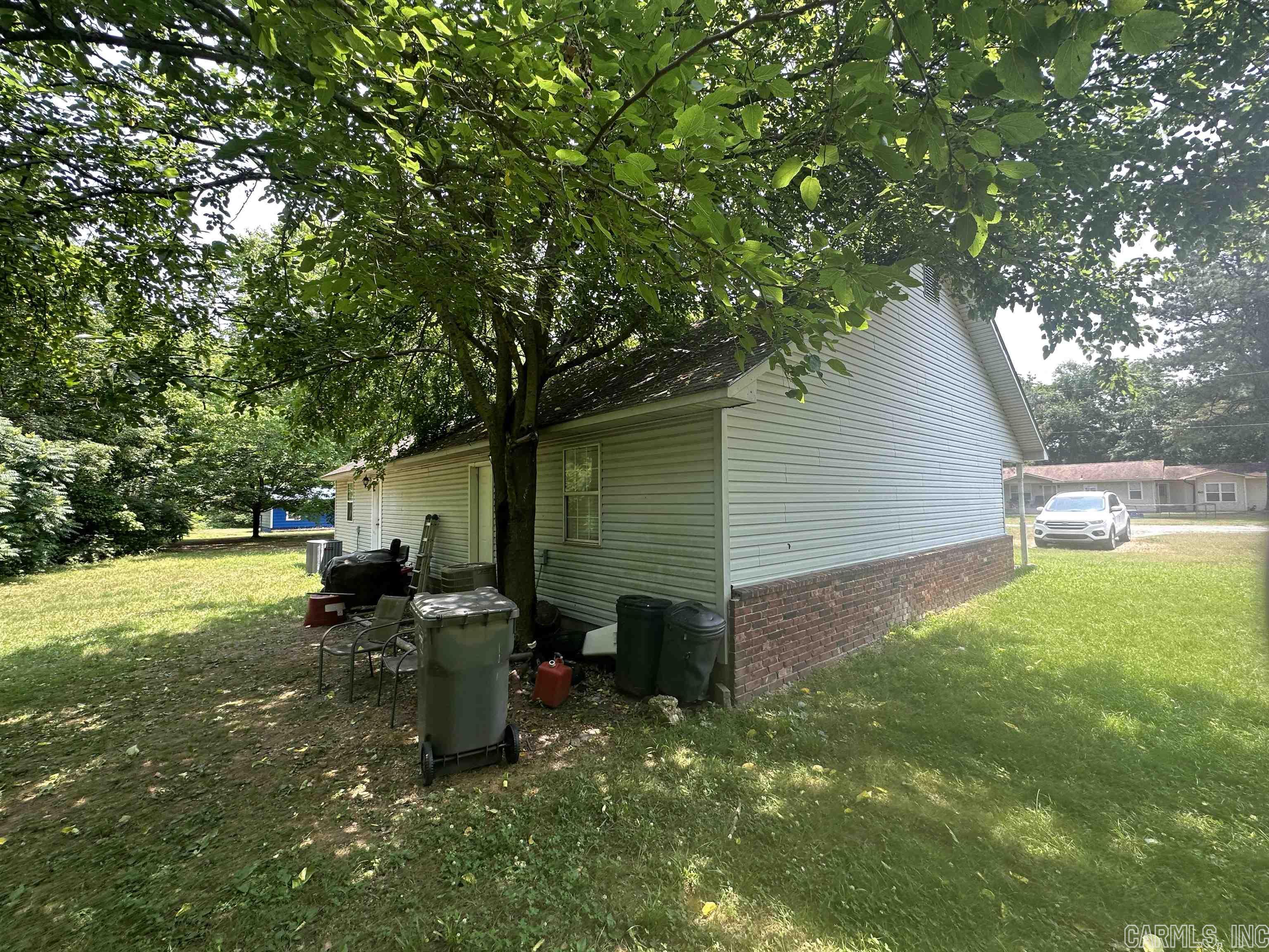 BRYANT'S NO PFEIFFER SUB - Commercial Sale