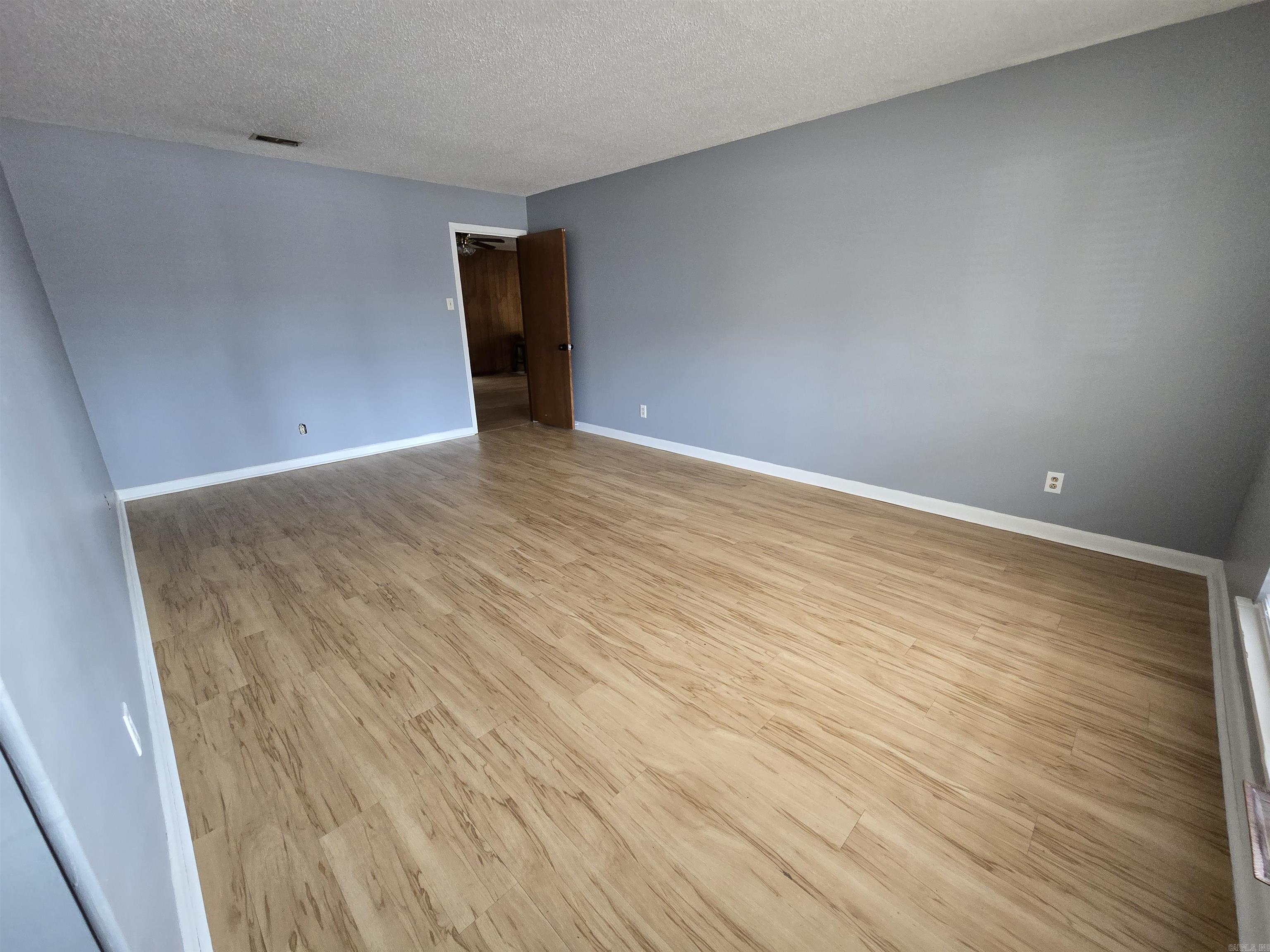 LINDENWOOD - Residential