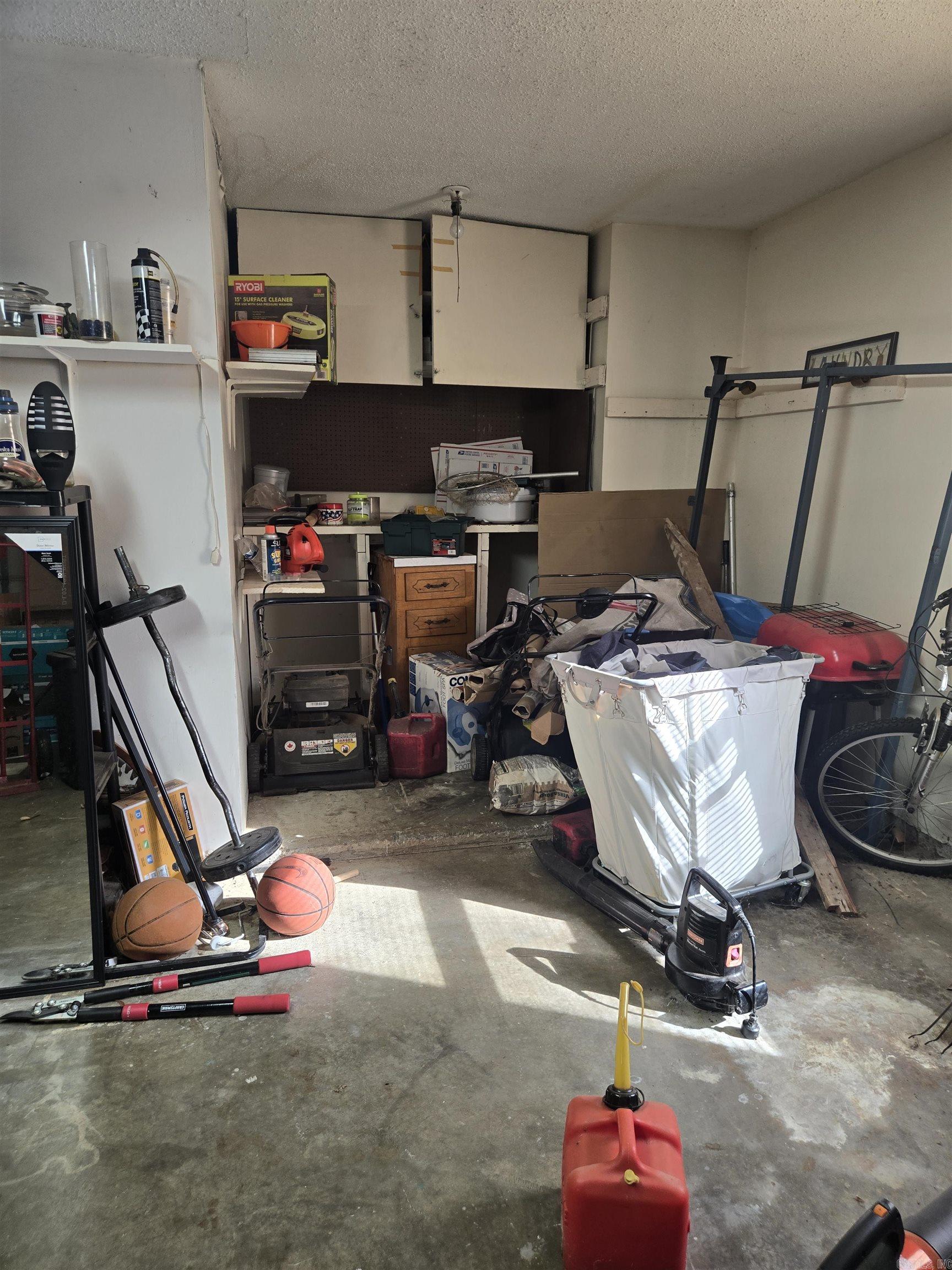 LINDENWOOD - Residential