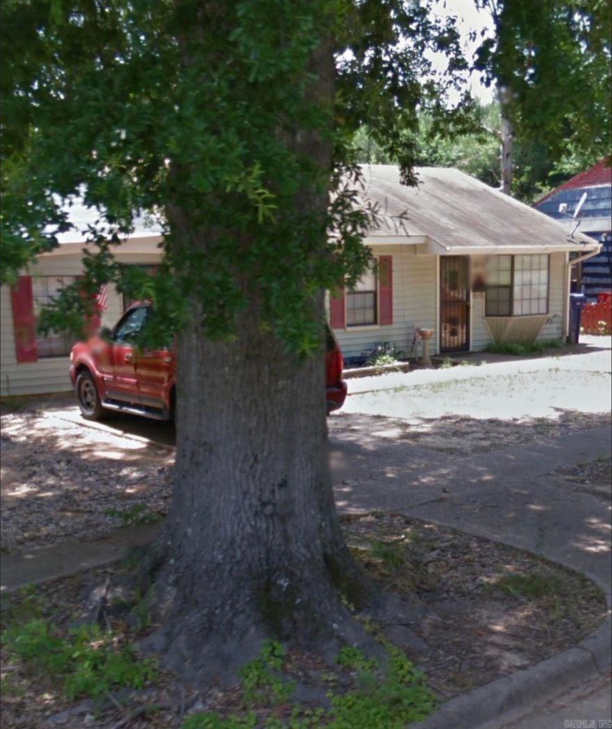 4 bed 1 bath investor special