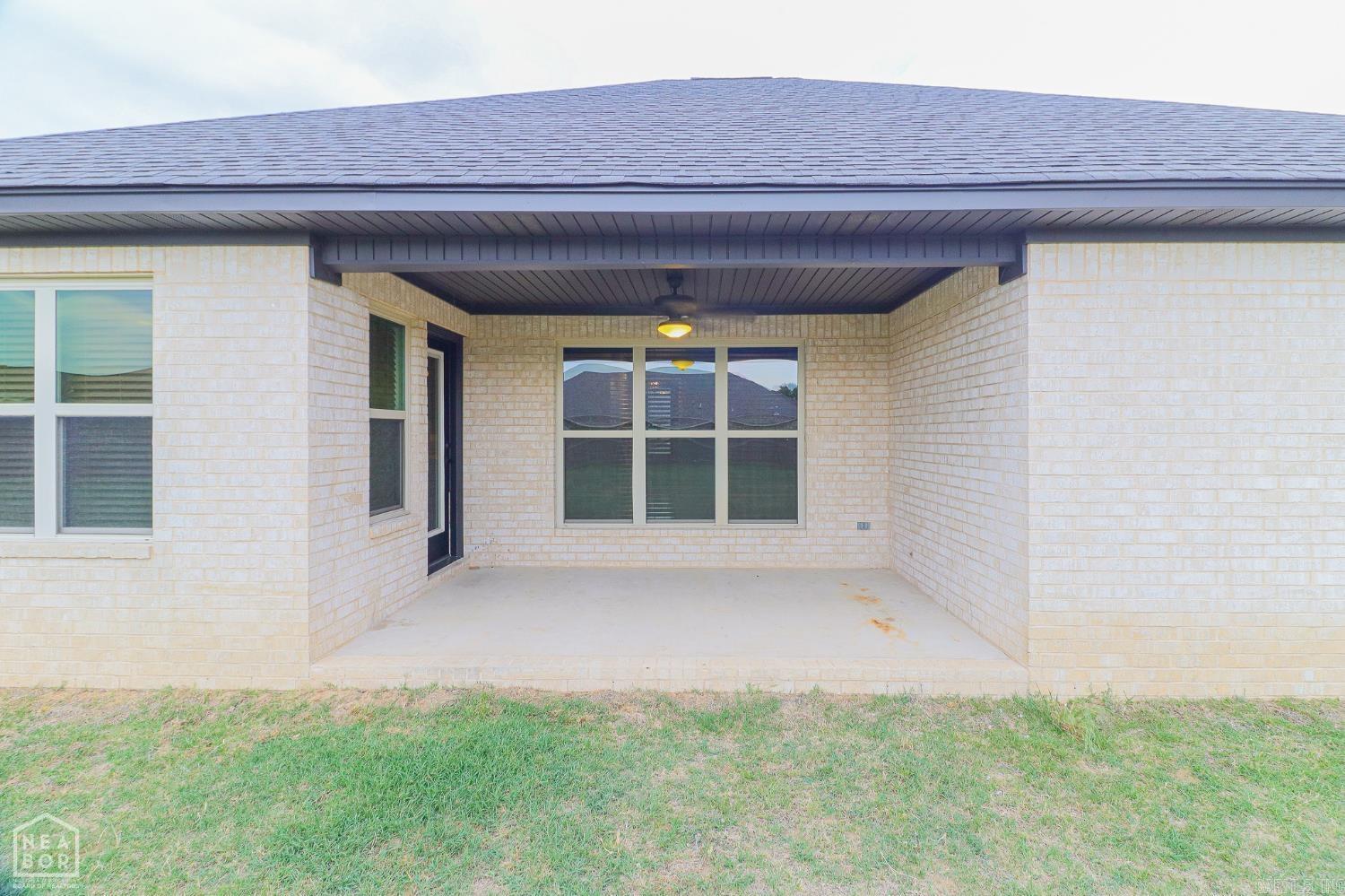 HOLDEN'S - Residential