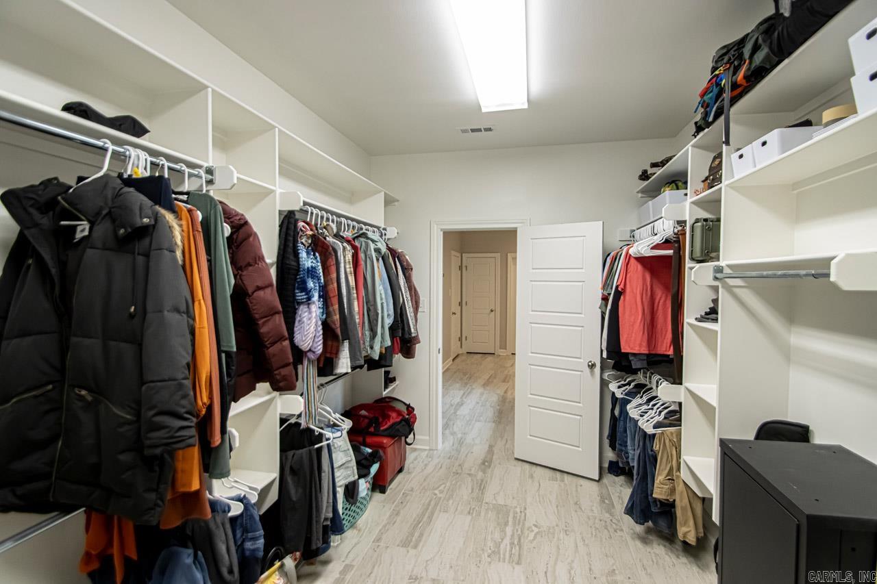 MILLERS GLENN - Residential