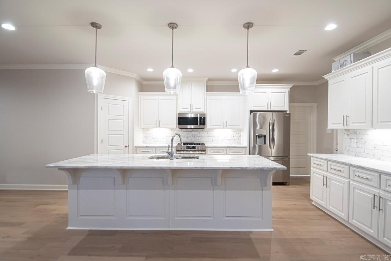 MILLERS GLENN - Residential