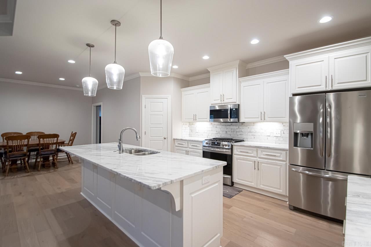 MILLERS GLENN - Residential