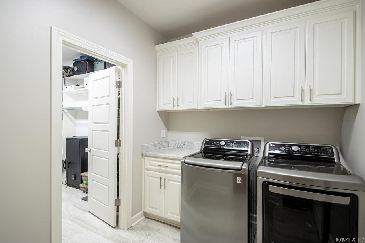 MILLERS GLENN - Residential