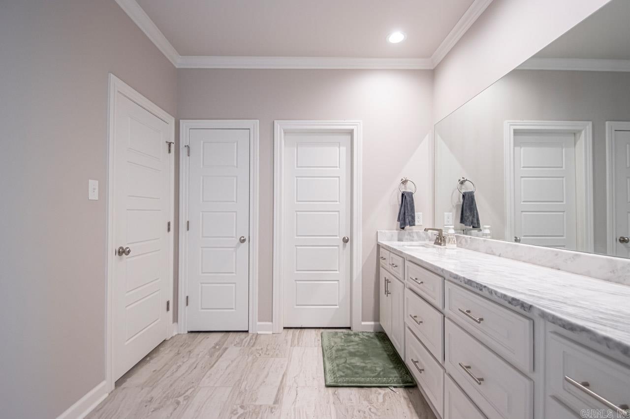 MILLERS GLENN - Residential