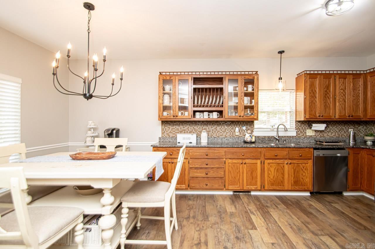 SHADY MEADOWS - Residential