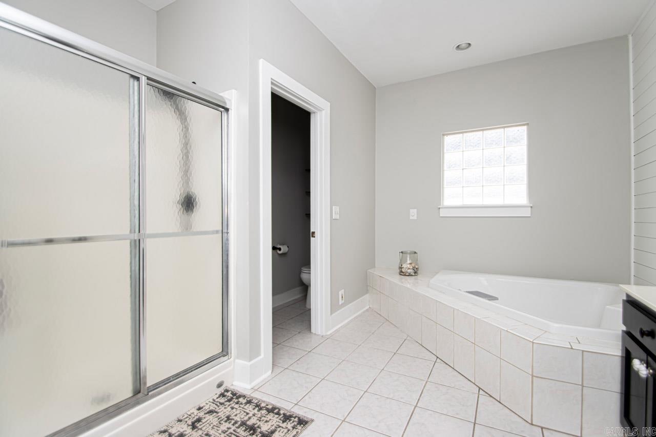 SHADY MEADOWS - Residential