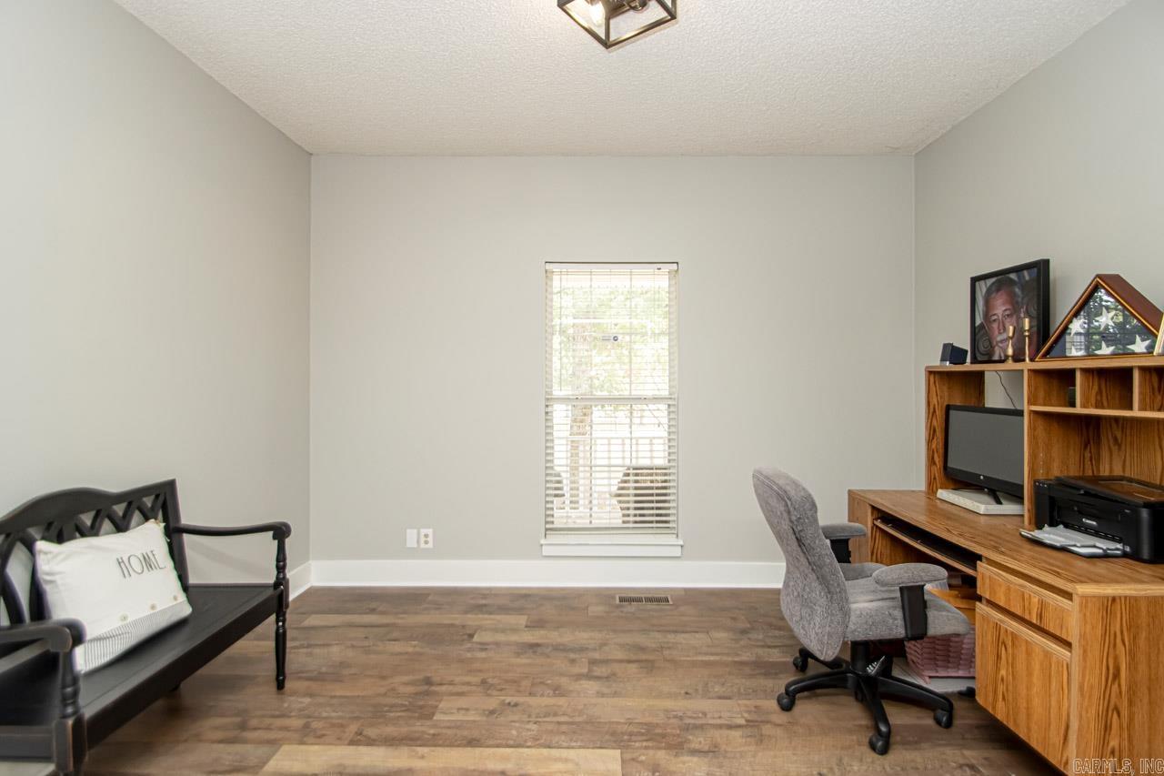 SHADY MEADOWS - Residential