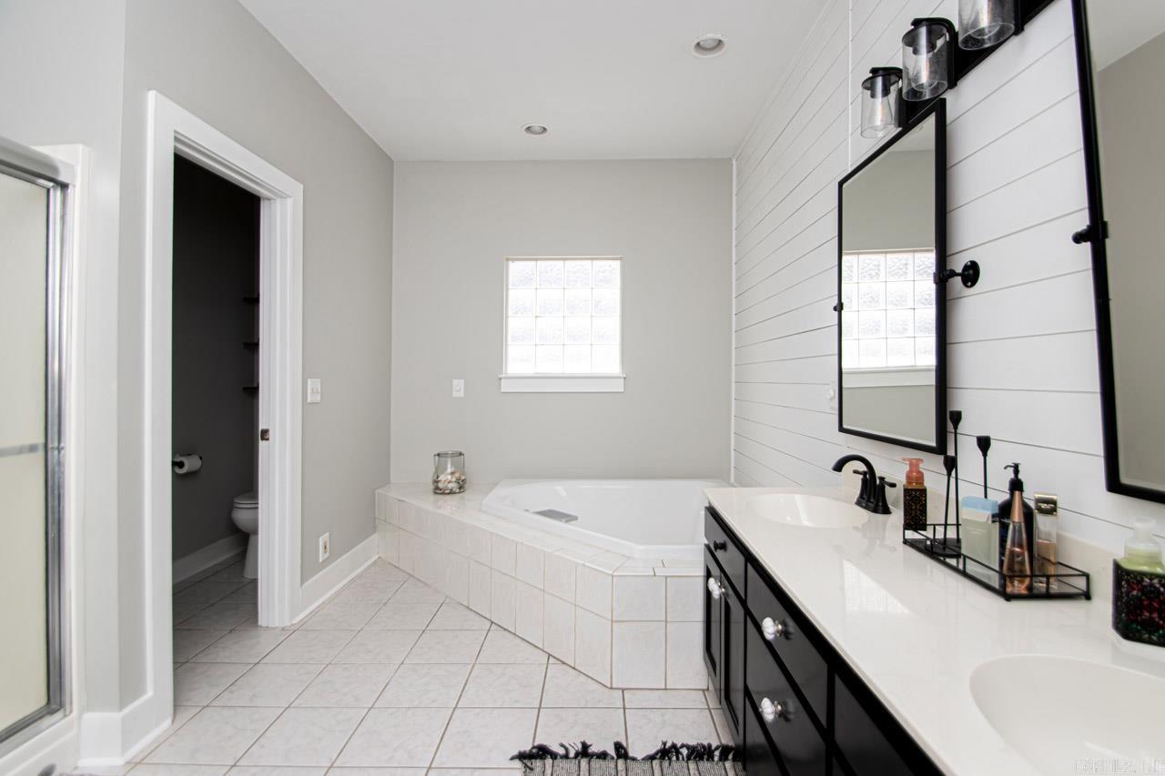 SHADY MEADOWS - Residential