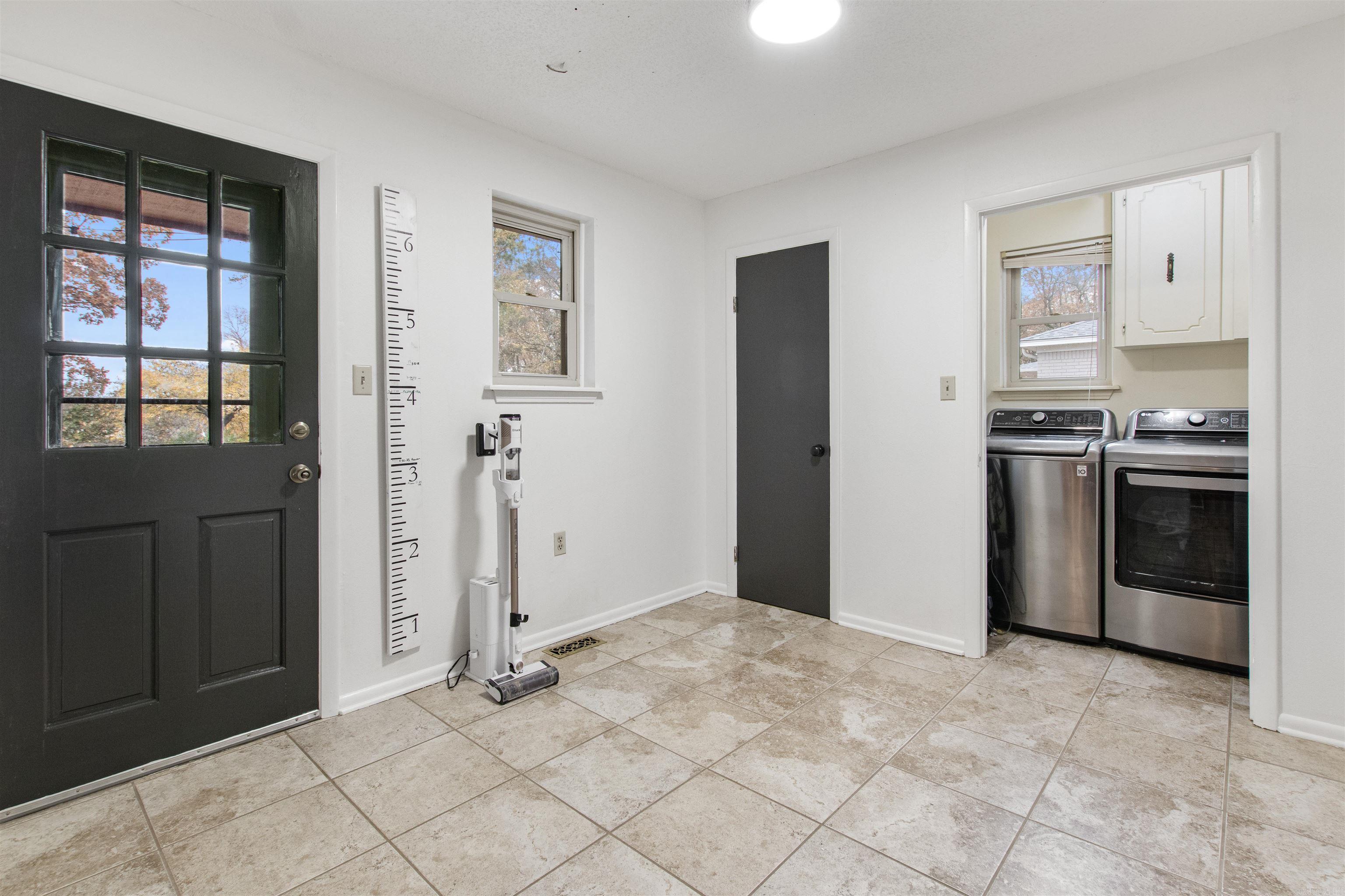 Jackson Heights - Residential