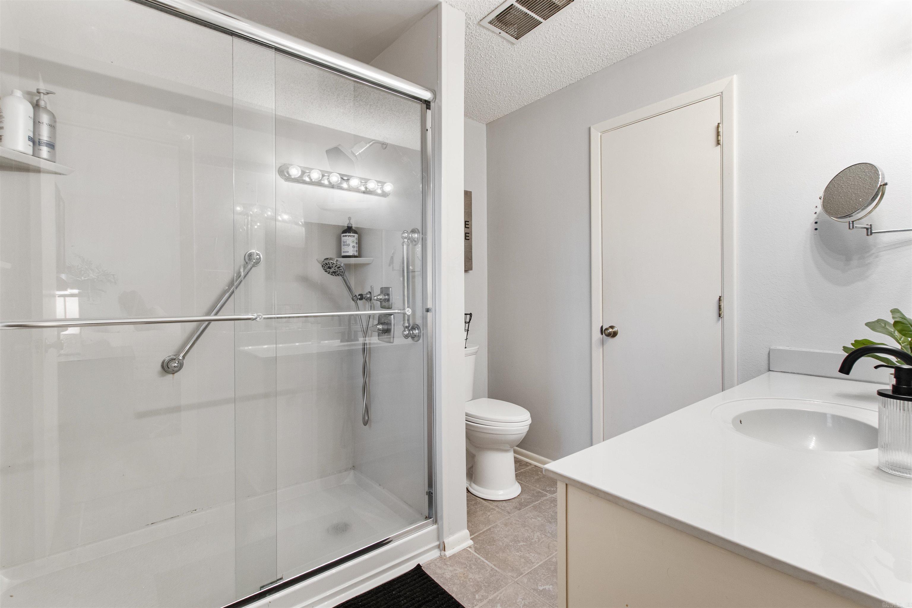 Jackson Heights - Residential