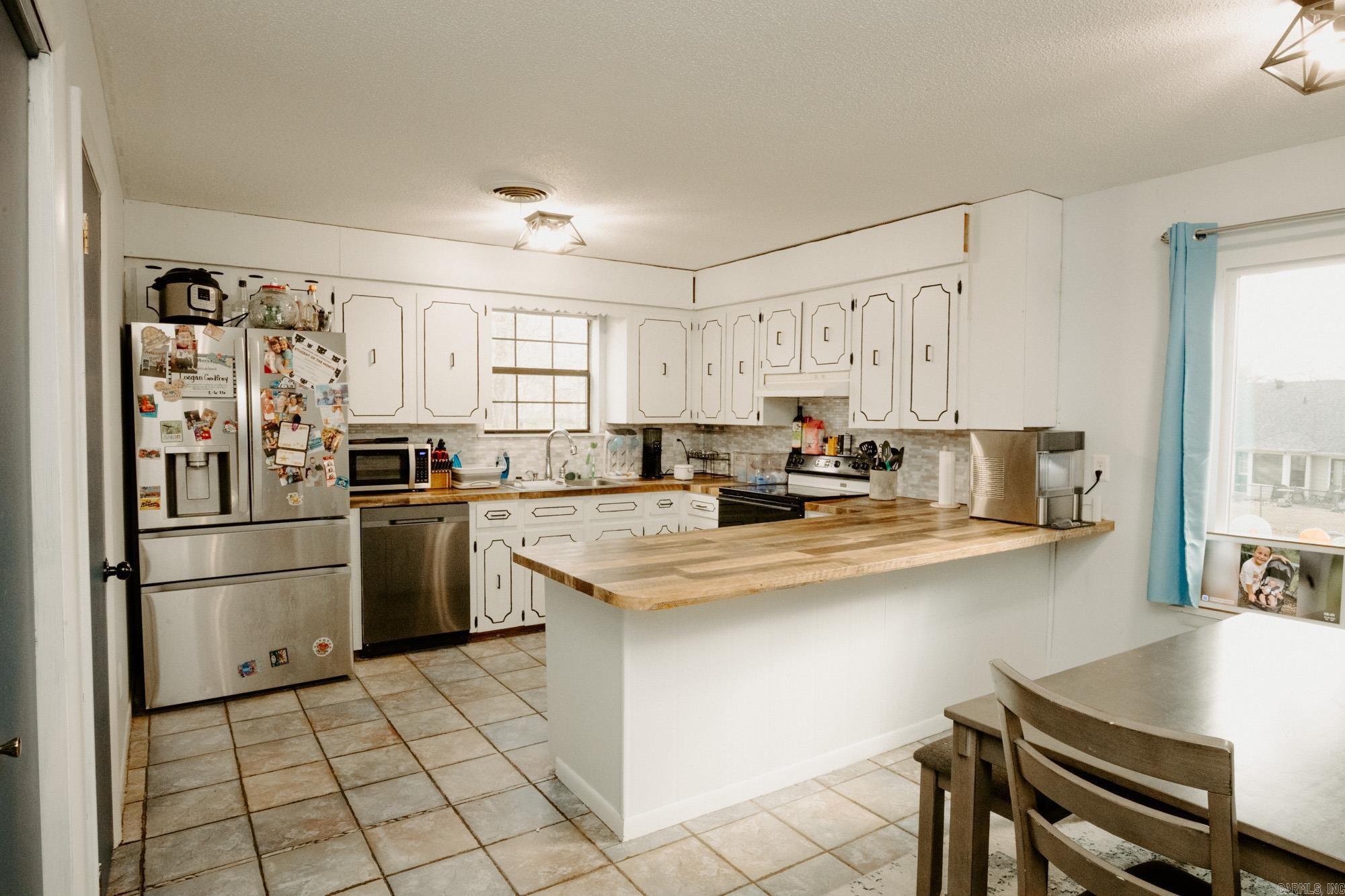 DARK FOREST PLACE - Residential