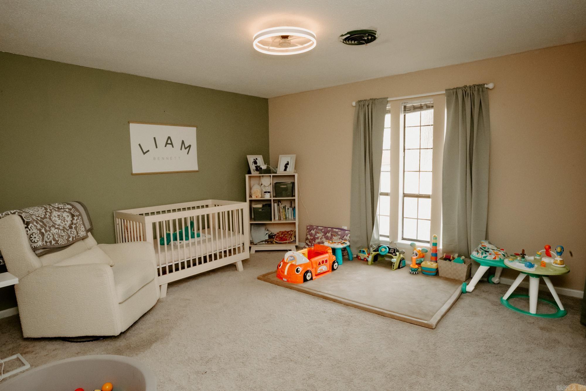 DARK FOREST PLACE - Residential