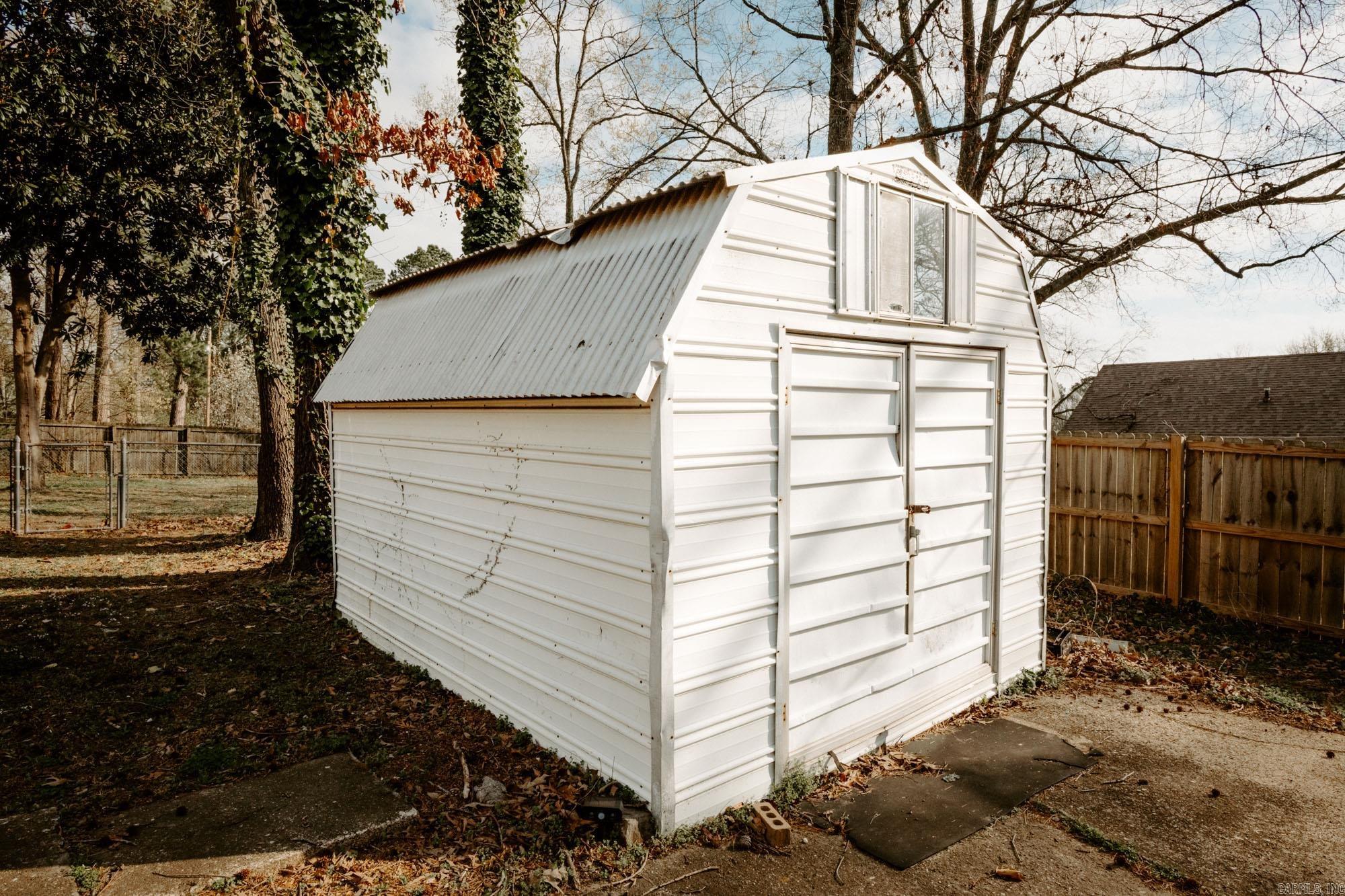 DARK FOREST PLACE - Residential