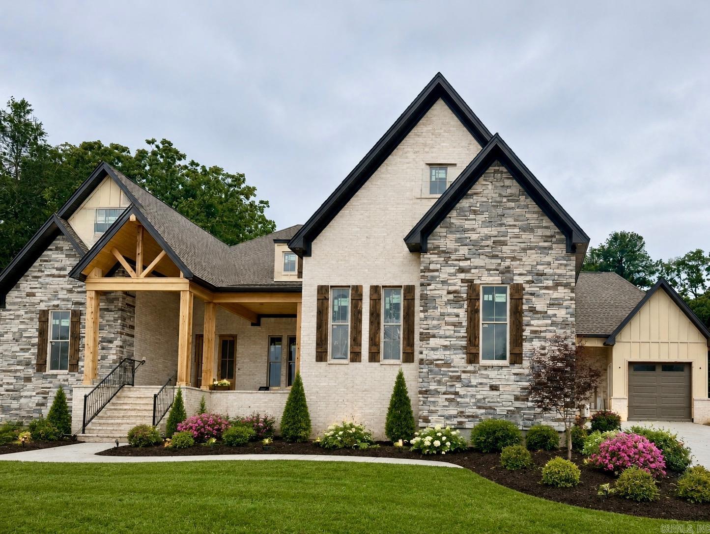 Lands End Estates - Residential