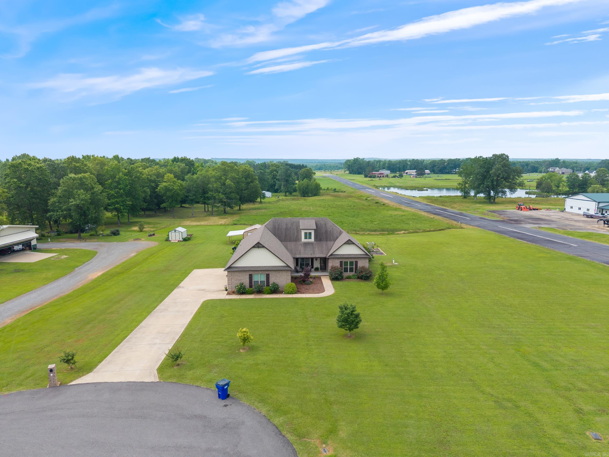 ARKA VALLEY AIR PA - Residential