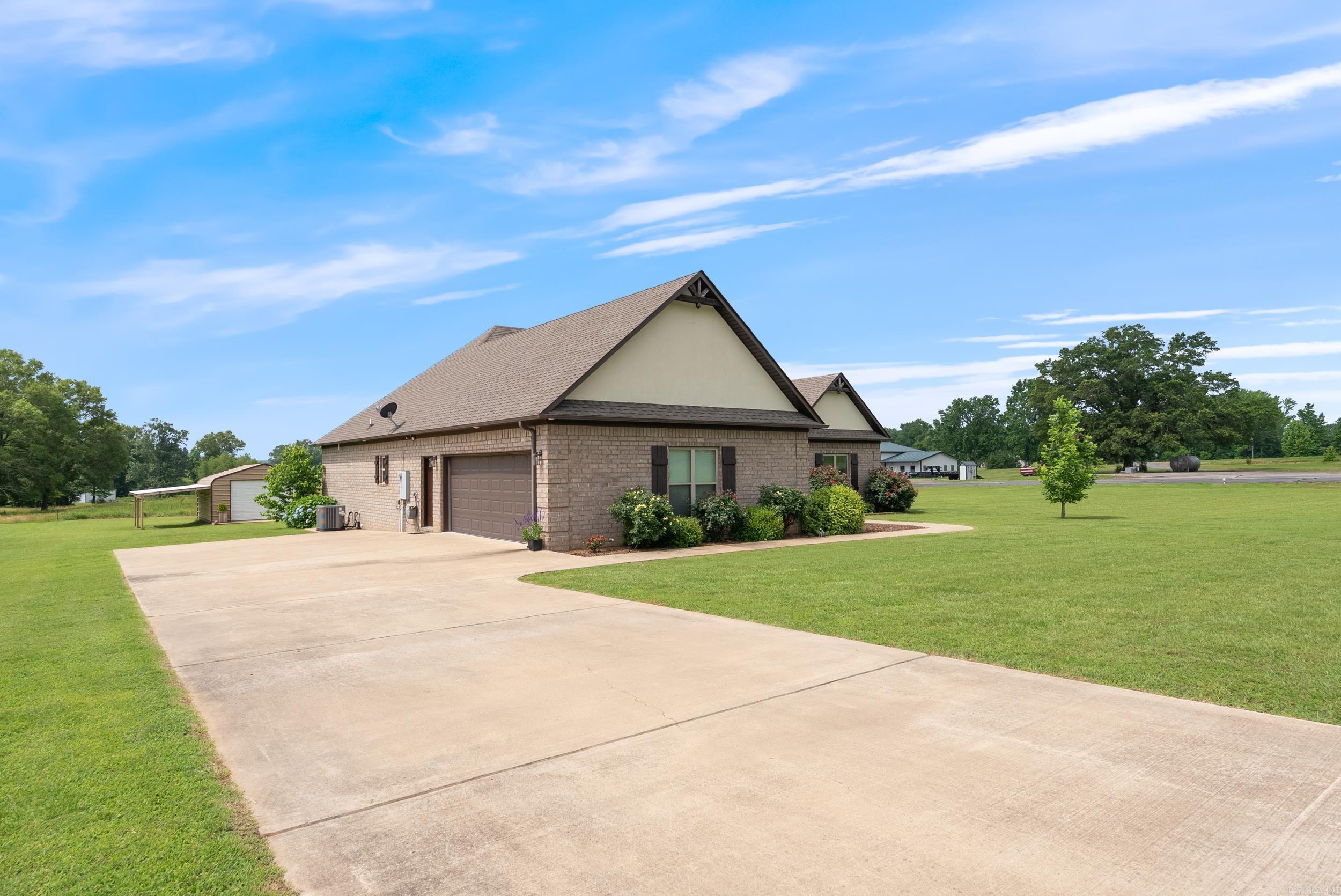 ARKA VALLEY AIR PA - Residential