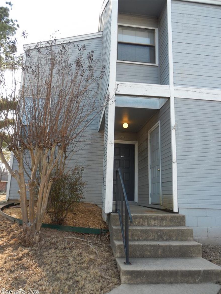 Great investment!  This condo already has renters in it until July 2014.  Renters are paying $788 a month.  Great layout!  Separate dinning room.  Deck off the master bedroom upstairs.  Nice private patio off the living room downstairs. Sq. Ft. approx. measuring encouraged.