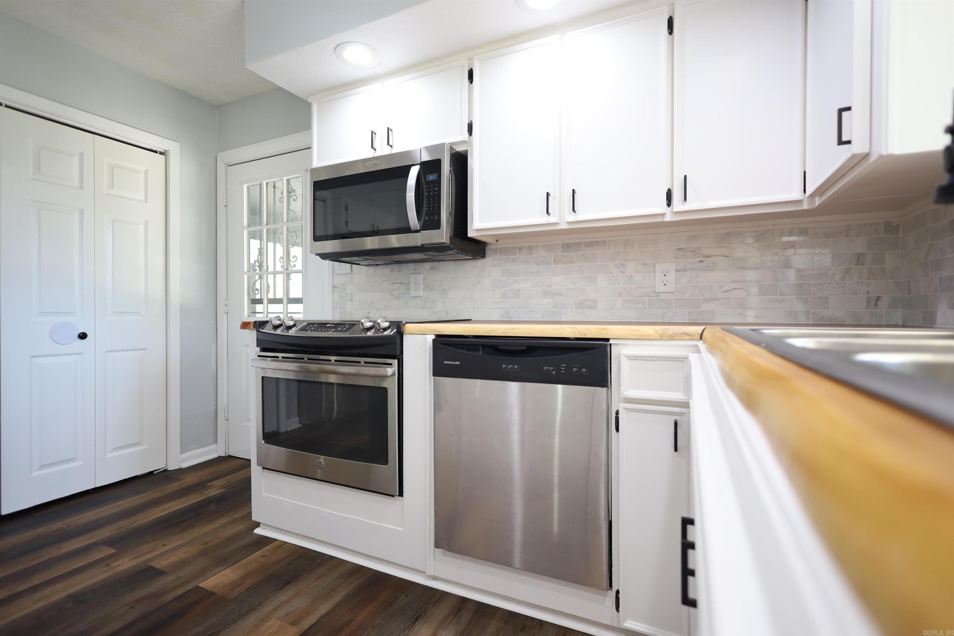 POINSETT LUMBER & MFG CO 4TH - Residential