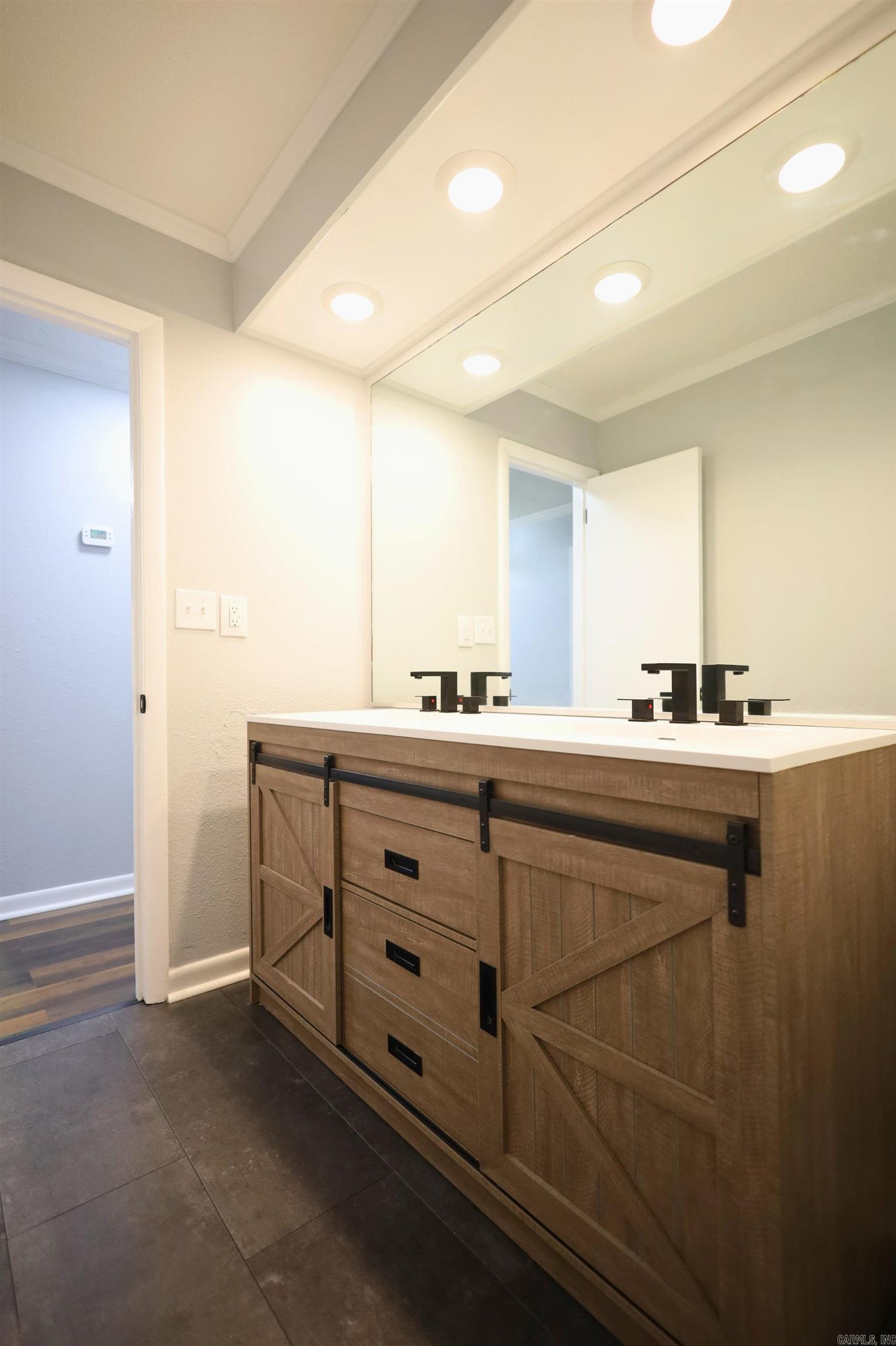 POINSETT LUMBER & MFG CO 4TH - Residential