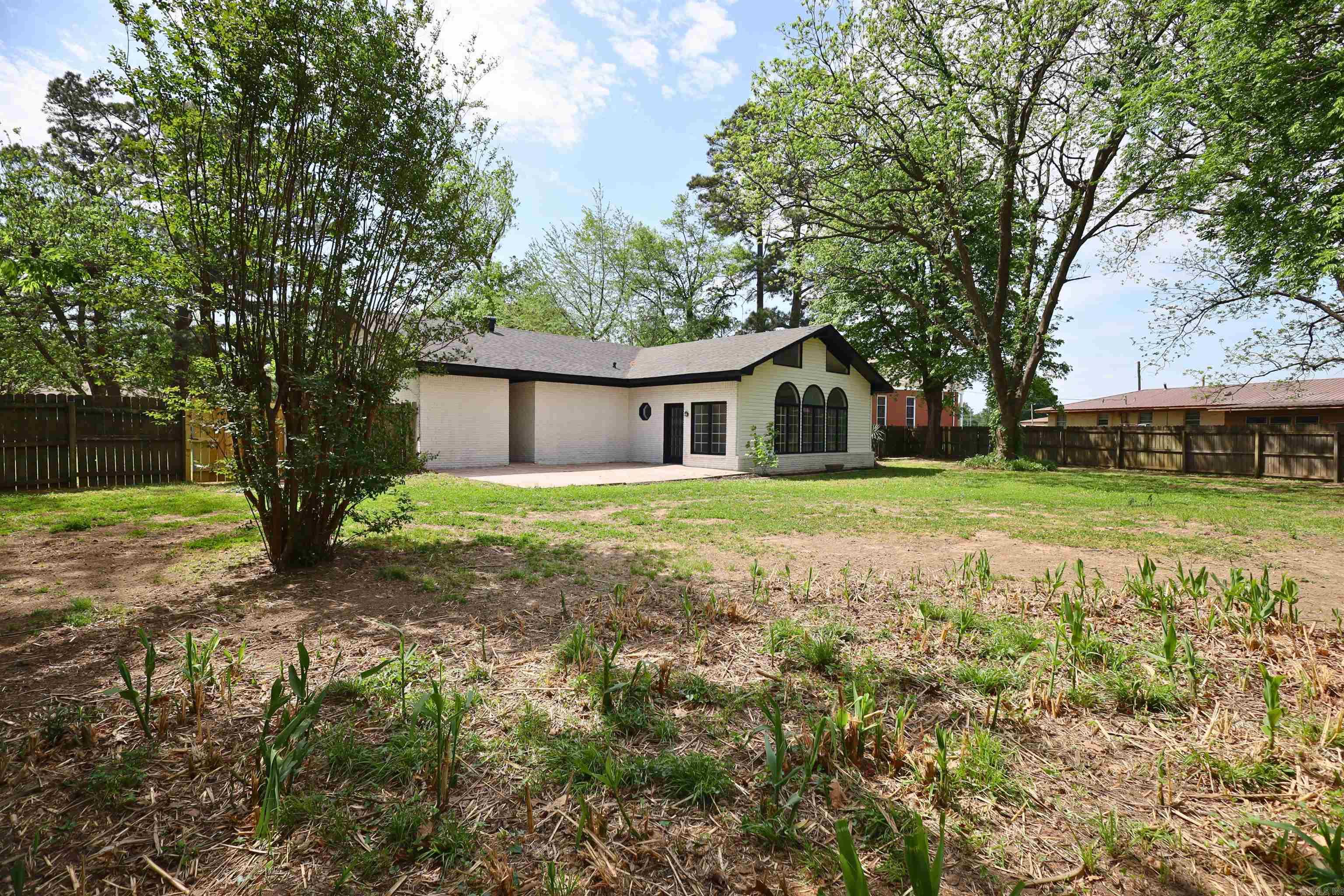 POINSETT LUMBER & MFG CO 4TH - Residential