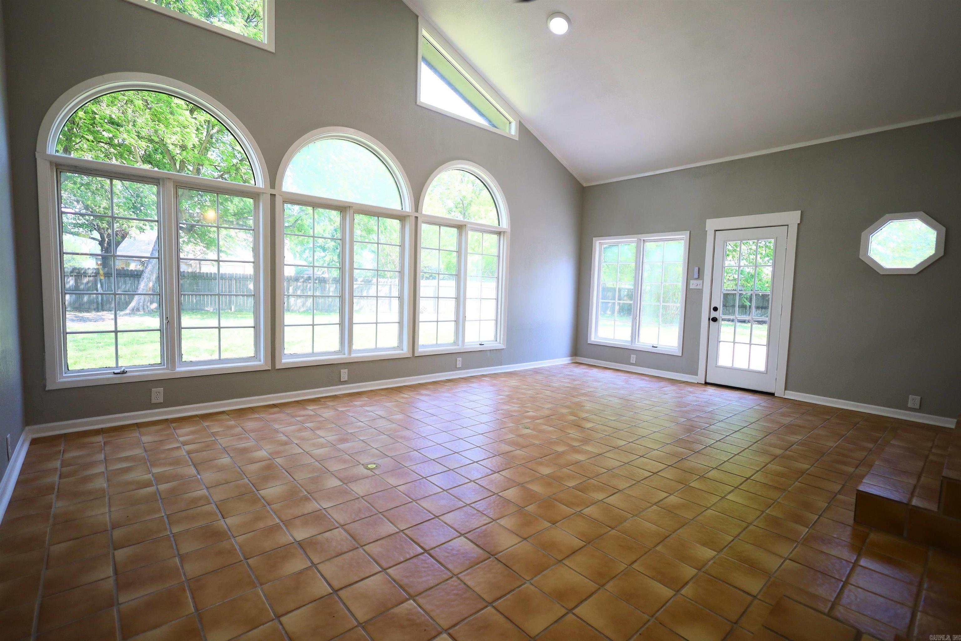 POINSETT LUMBER & MFG CO 4TH - Residential