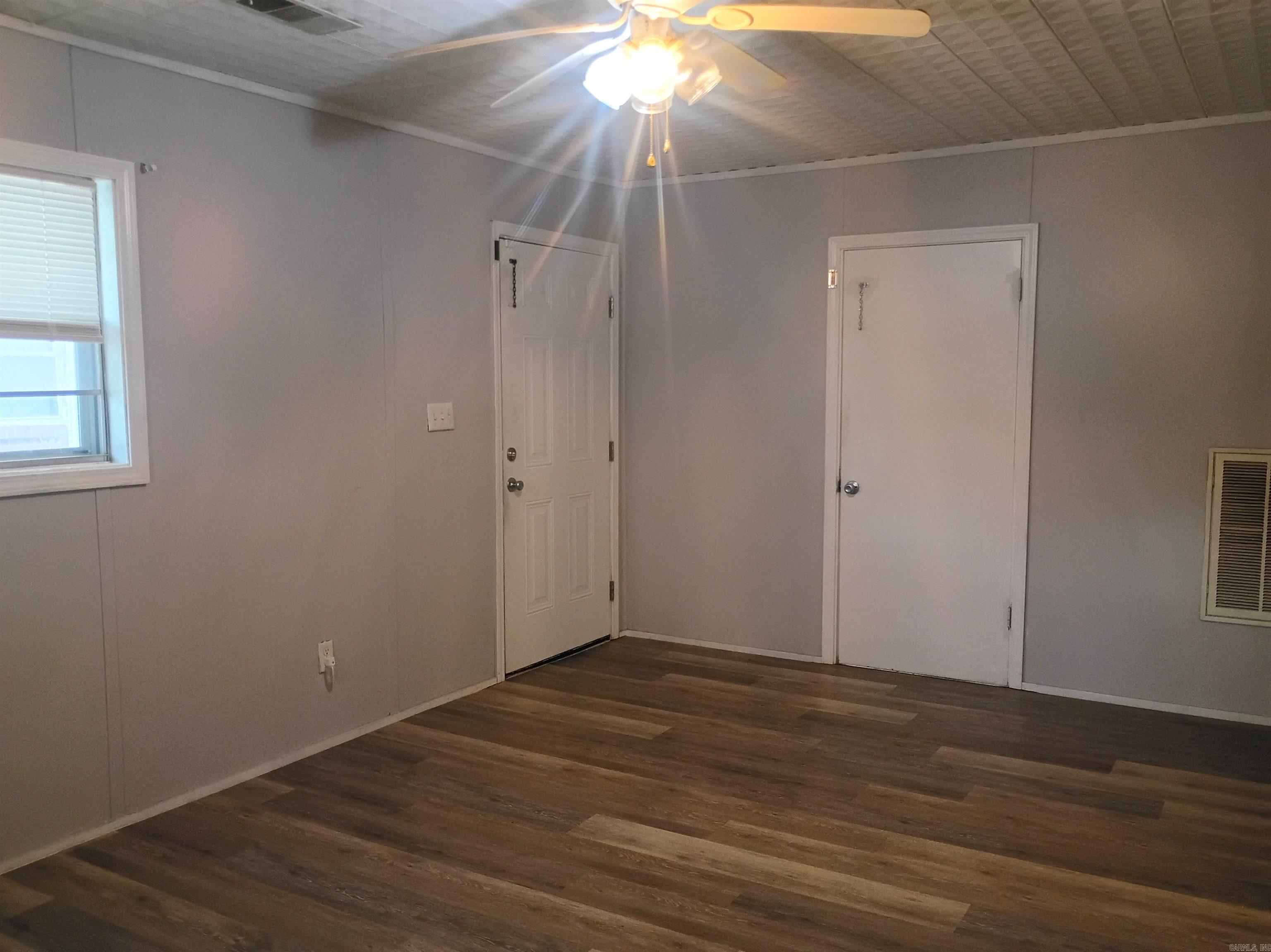 Henley 2nd - Residential