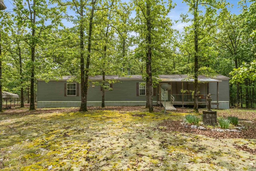 This home sits on just under an acre and a half and is less than one mile to Little Fir boat ramp on beautiful Lake Ouachita! 2015 Mobile home with 3 bedrooms and 2 full baths. This property gives you plenty of room to park your boat and all your toys, perfect location to enjoy Lake Ouachita and have a place to call home. Would be great as a weekender or a full time residence. Home is selling furnished! Agents see remarks.