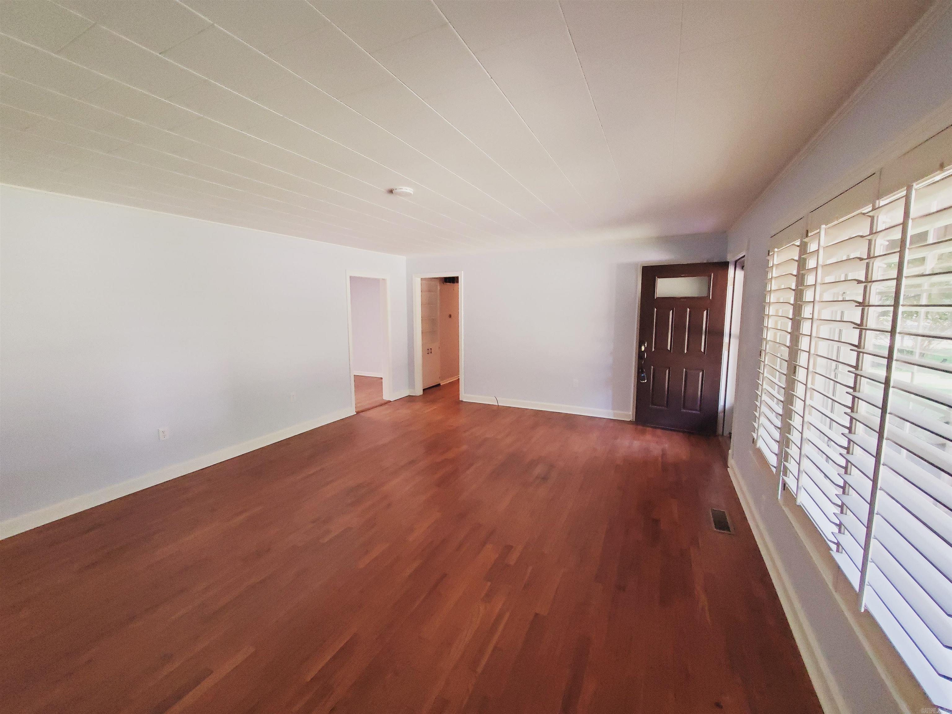 M&B PIGGOTT 2-20-8 - Residential