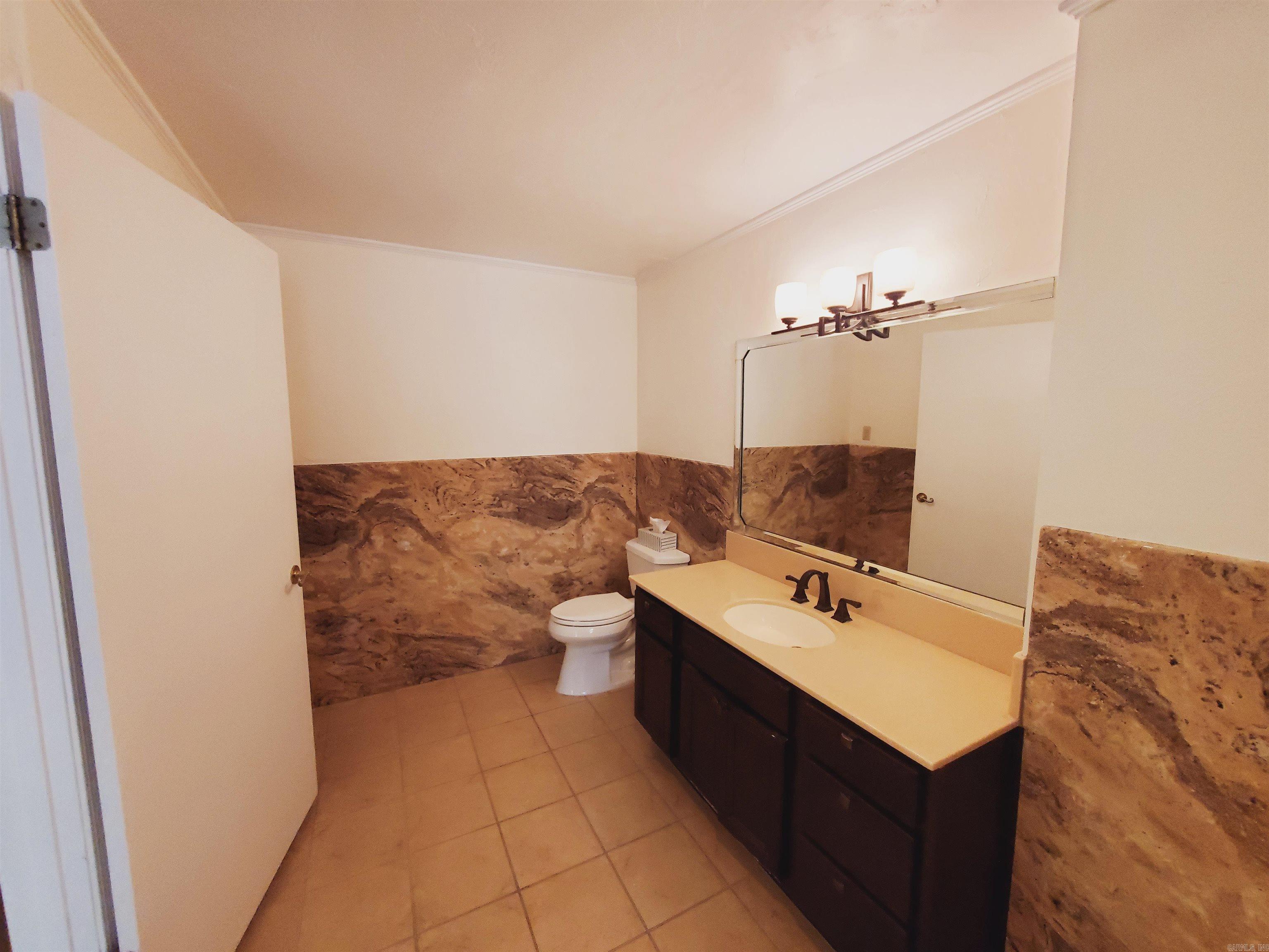 M&B PIGGOTT 2-20-8 - Residential