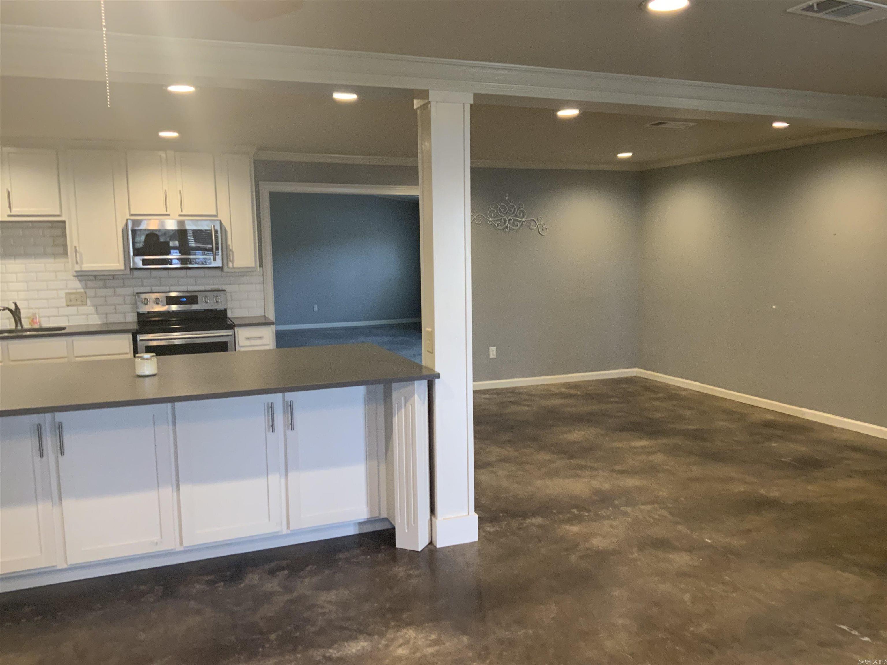 Riverside Park Section 2 - Residential