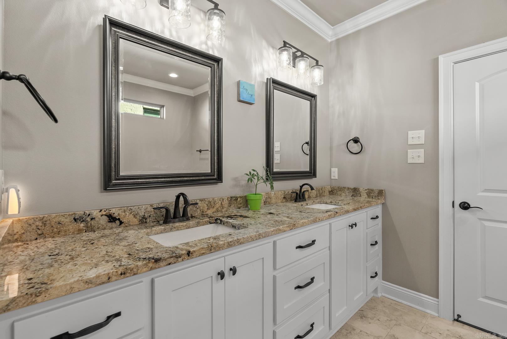 BELLES FLEURS - Residential