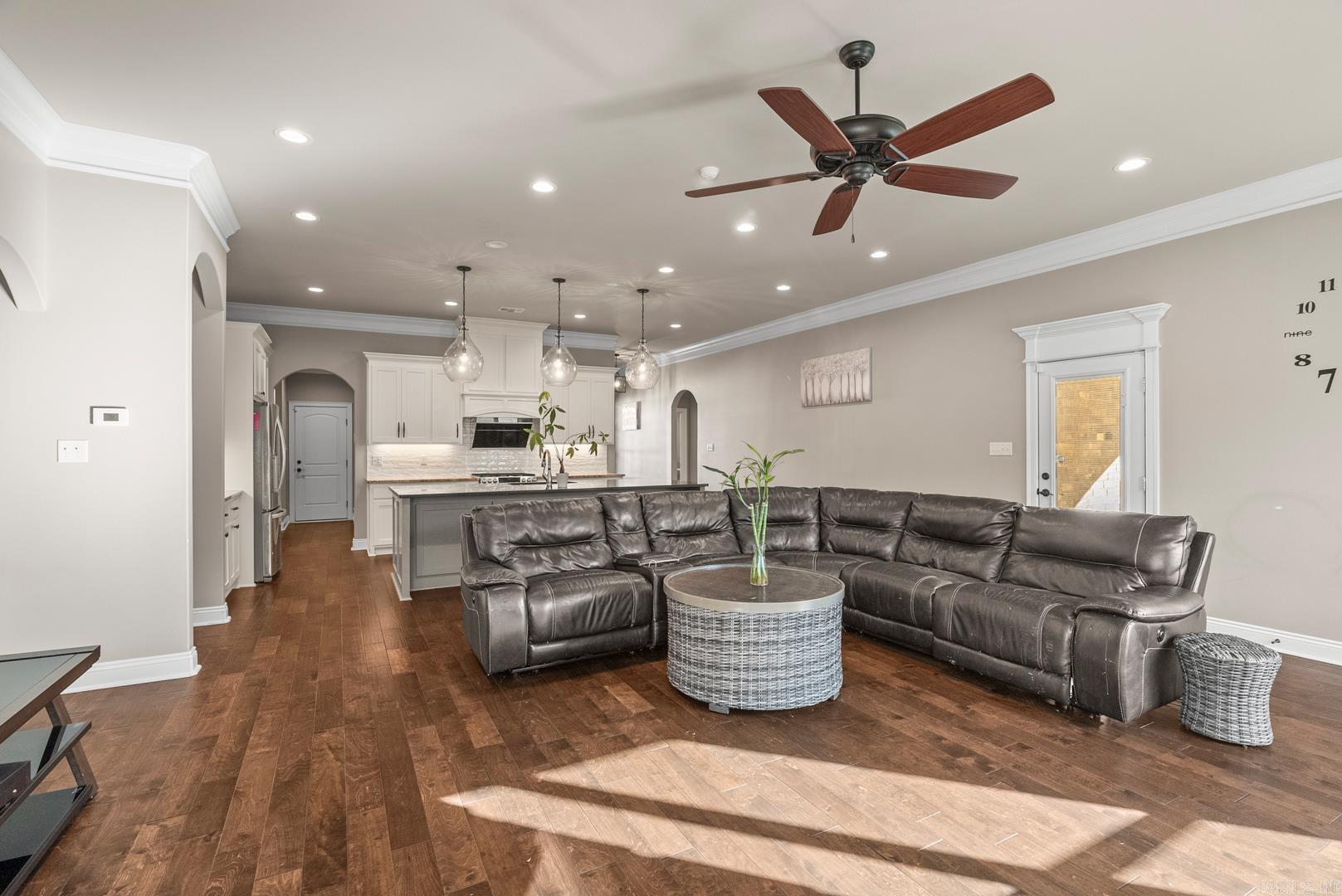 BELLES FLEURS - Residential