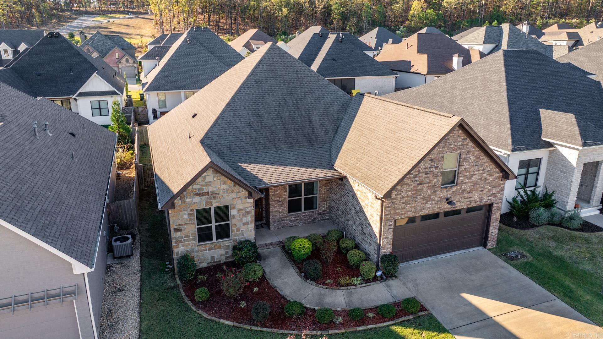 BELLES FLEURS - Residential