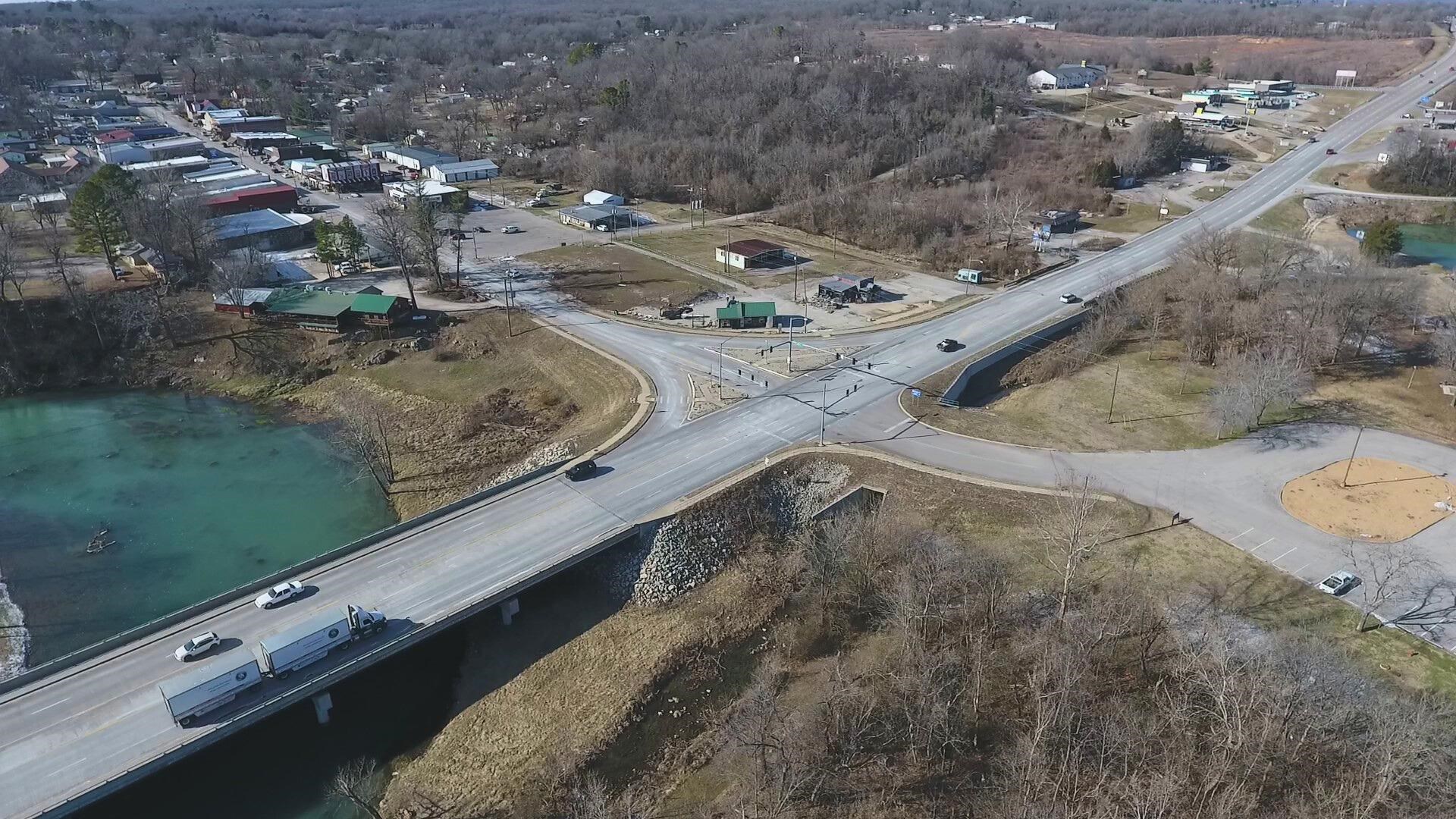 Mammoth Spring - Commercial Sale