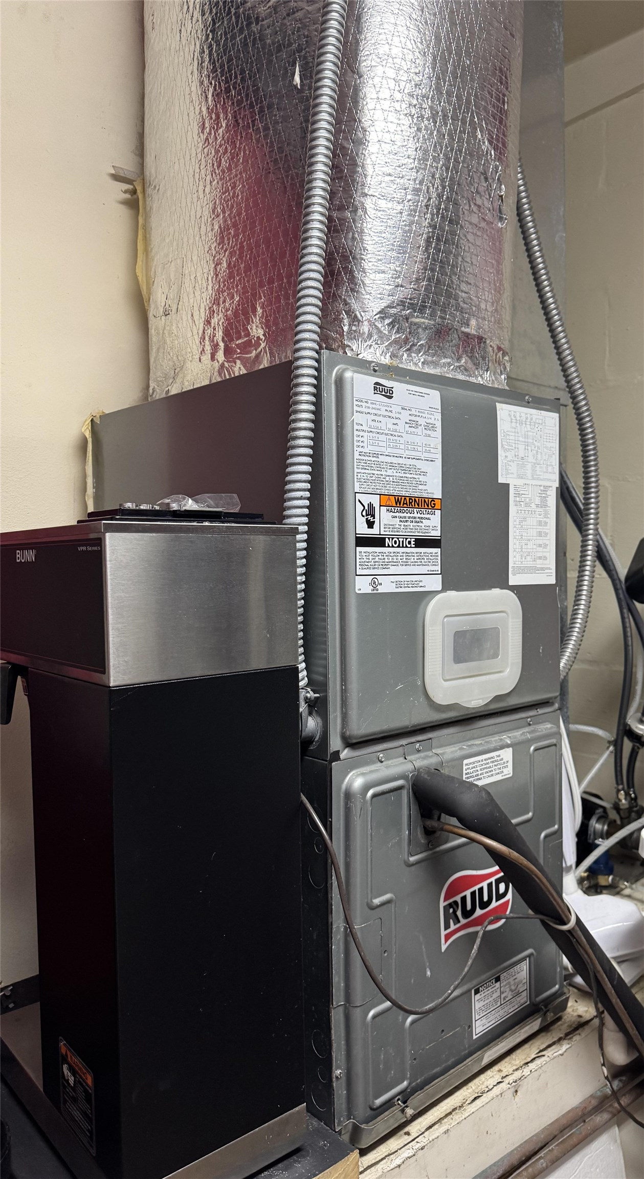 Mammoth Spring - Commercial Sale