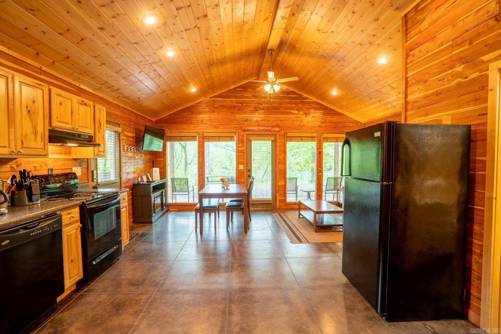 WINKLEY CROSSING - Residential