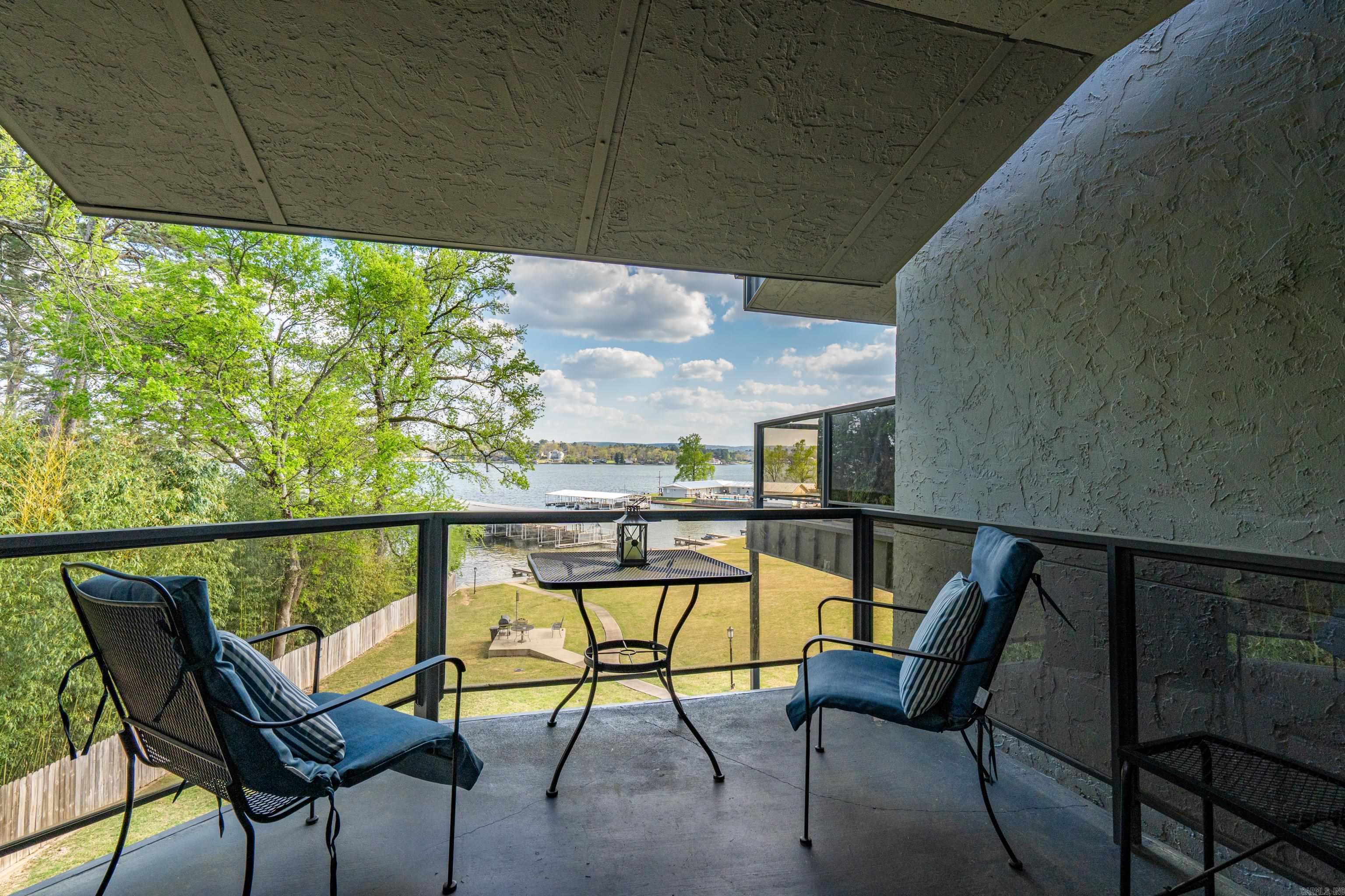 Willow Beach - Residential