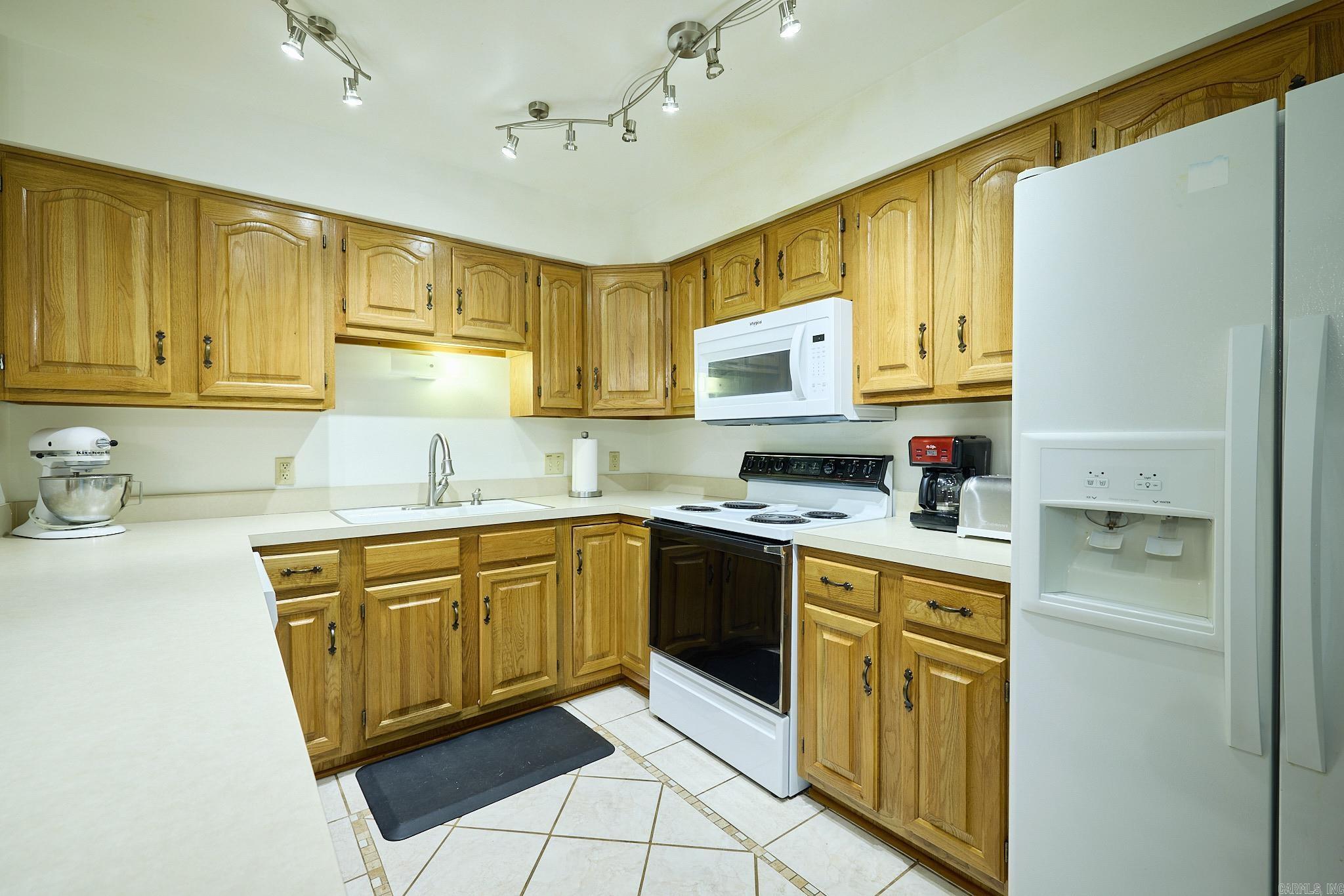 Indiandale #4 - Residential