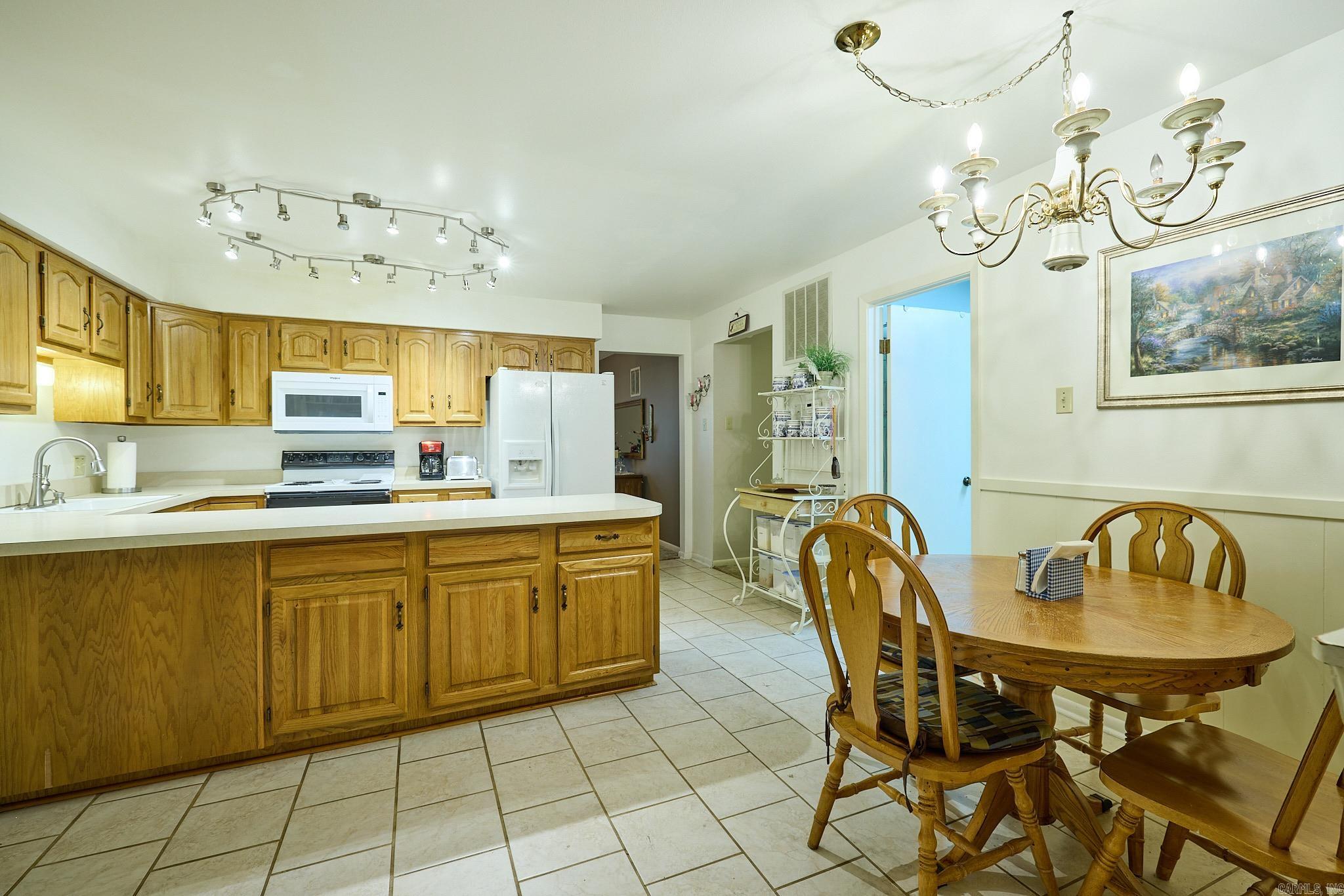 Indiandale #4 - Residential