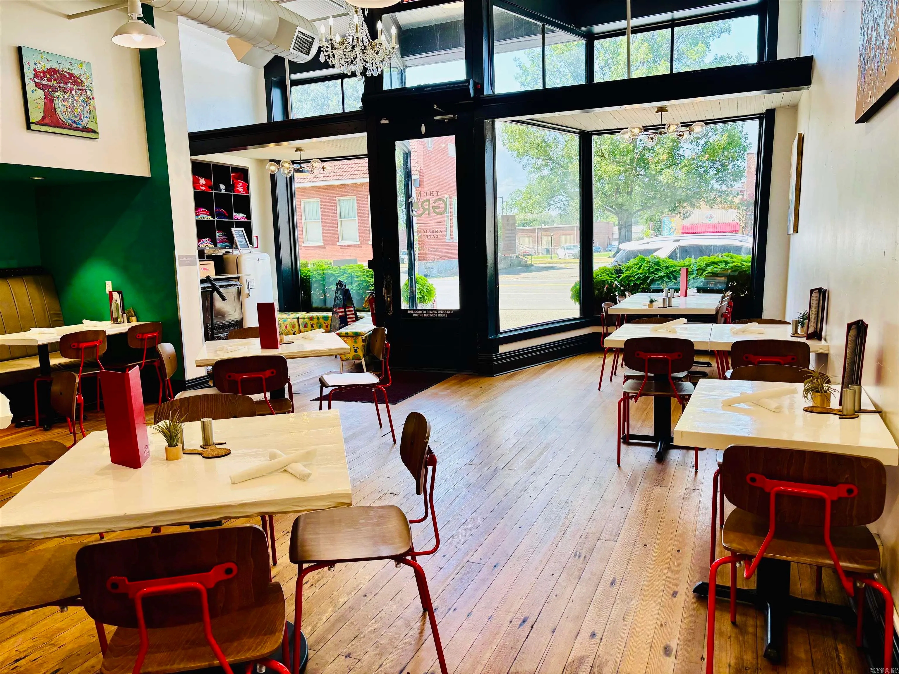 Lonoke, Arkansas 72086, United States, ,Commercial,Active,182938