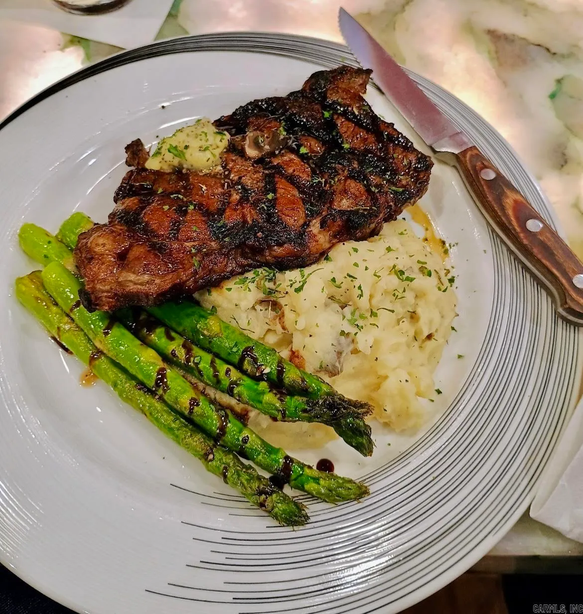 Lonoke, Arkansas 72086, United States, ,Commercial,Active,182938