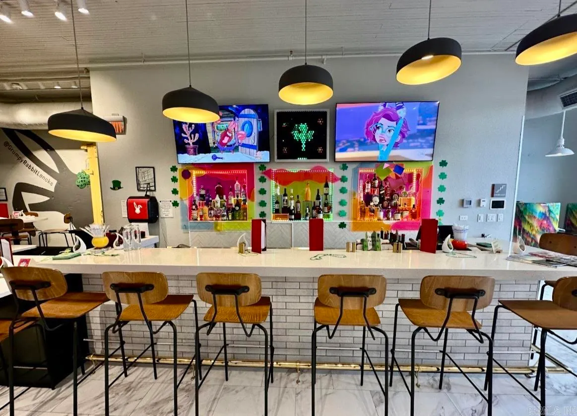 Lonoke, Arkansas 72086, United States, ,Commercial,Active,182938