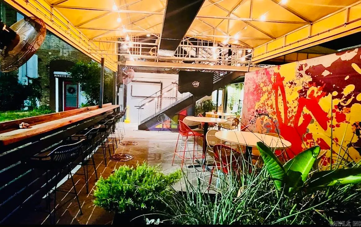 Lonoke, Arkansas 72086, United States, ,Commercial,Active,182938