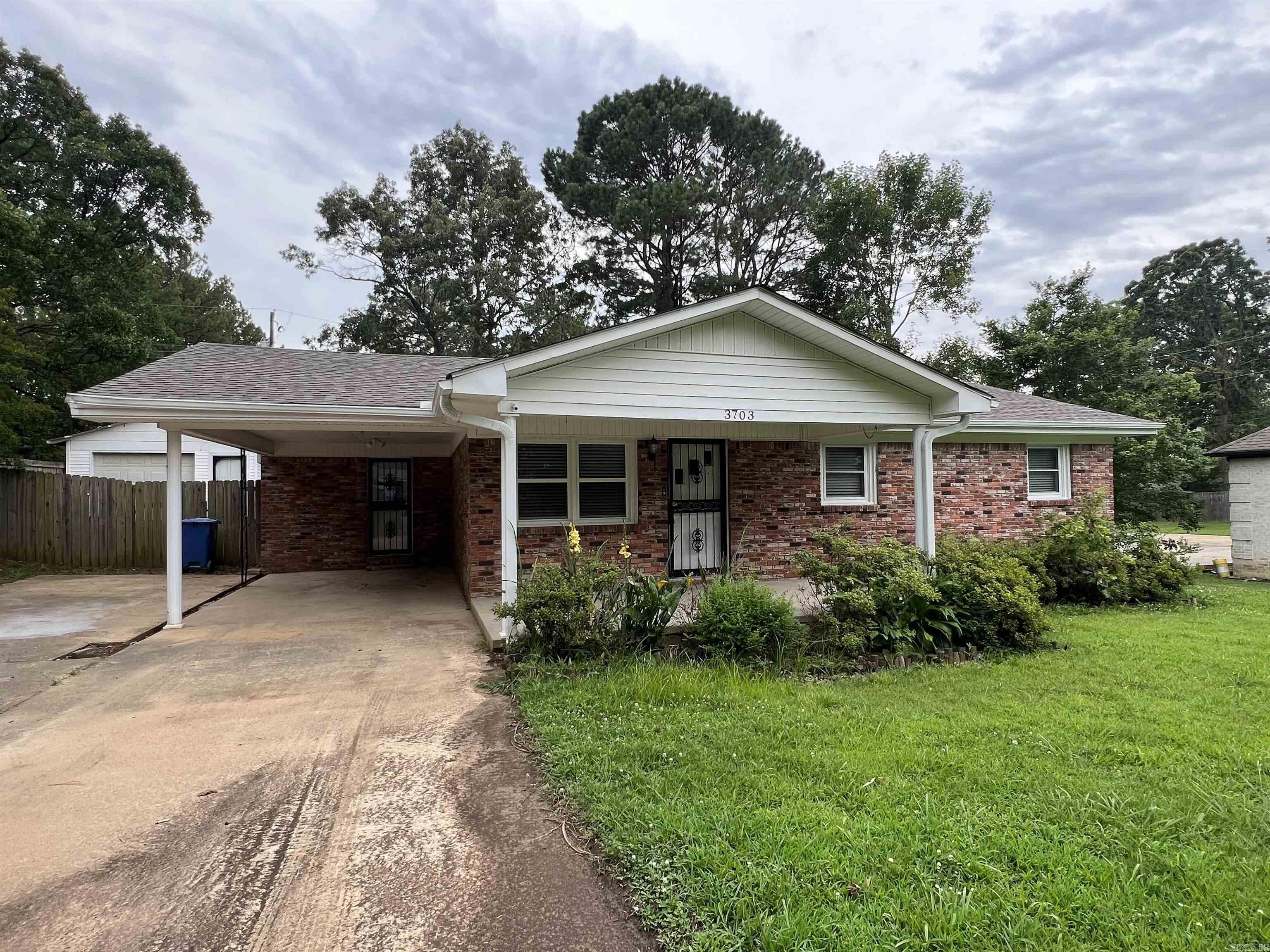 This brick 3 bedroom 1 bathroom home has been completely renovated with new flooring, new cabinets, paint, fixtures, new appliances (including a fridge), new roof, and all new HVAC. The fenced backyard is spacious with a shop that has electric. The home is just minutes away from Arkansas State University!