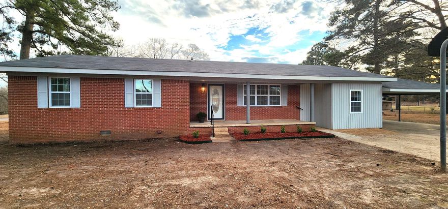 Move-In Ready home in Parkers Chapel! Take a look at this fully renovated 4 Bedroom/2 Bath brick home located on a large corner lot.   Renovations include: *Updated plumbing throughout the home *New vinyl efficiency windows and 2"vinyl blinds *New LVP flooring and refinished hardwood flooring throughout *New kitchen cabinets and granite counters  *Fully renovated bathrooms- toilets, tub/showers, vanities *New lighting throughout *All kitchen appliances will remain