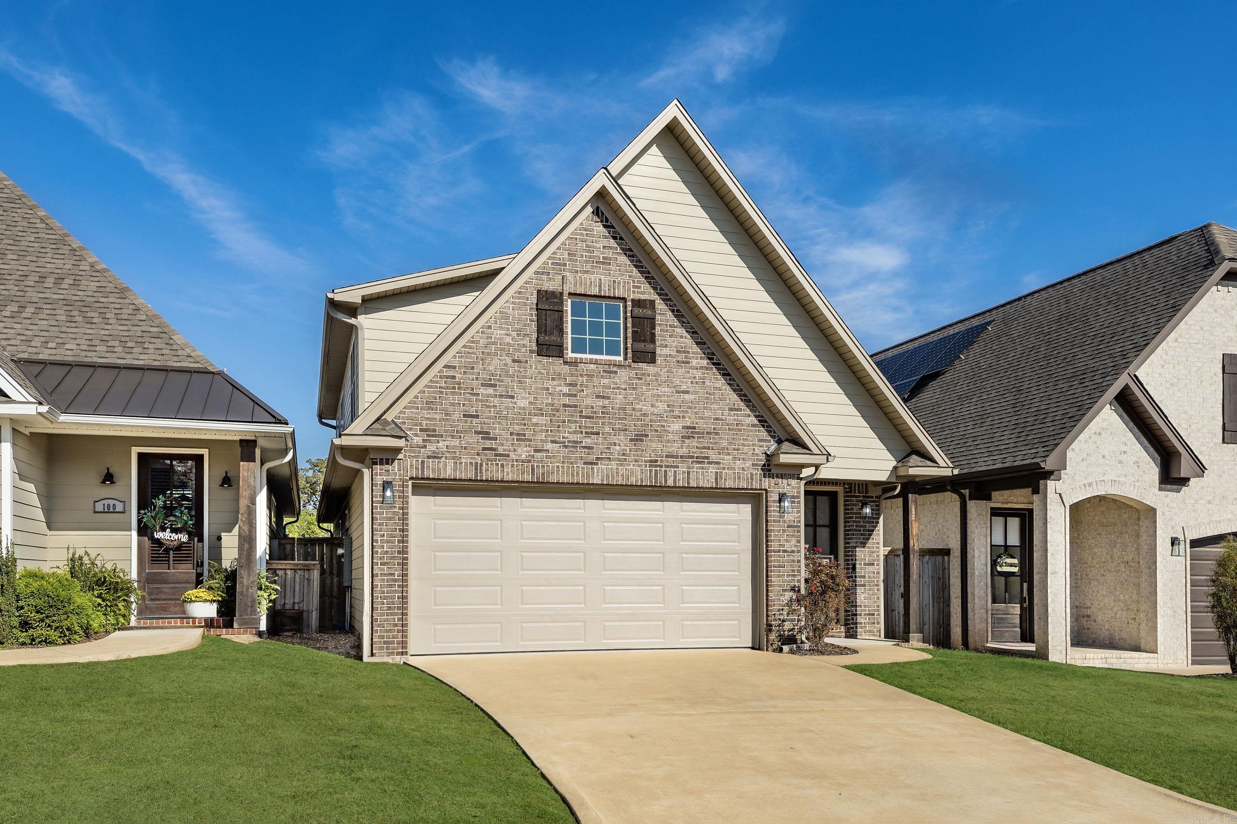 LaMarche Place Villas - Residential